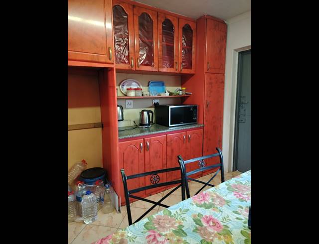 3 BEDROOM FREEHOLD FOR SALE IN SUNSET VIEW